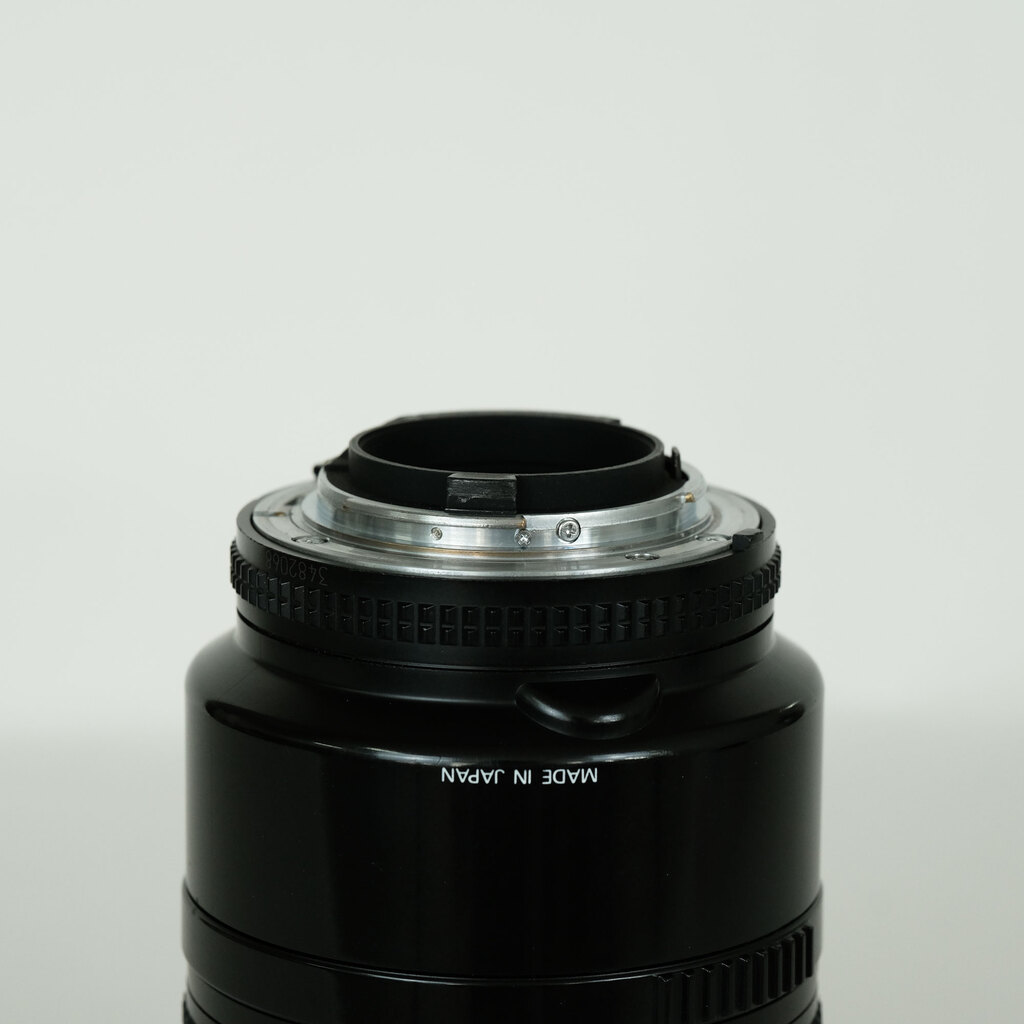Nikon AF 105mm F2.8D マイクロ