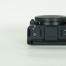 Nikon ZR