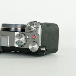 SONY α7C II（ILCE-7CM2）