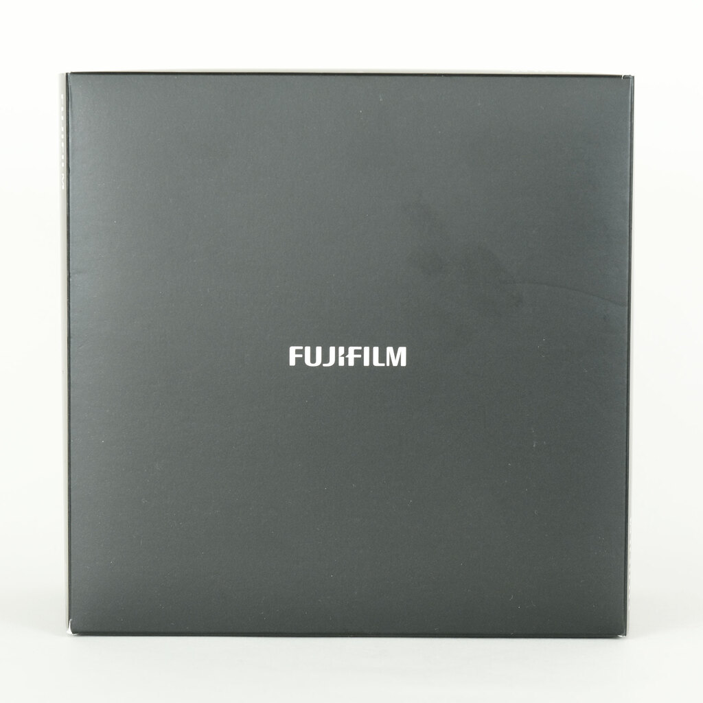 FUJIFILM X100F シルバー FUJIFILM X100F シルバー