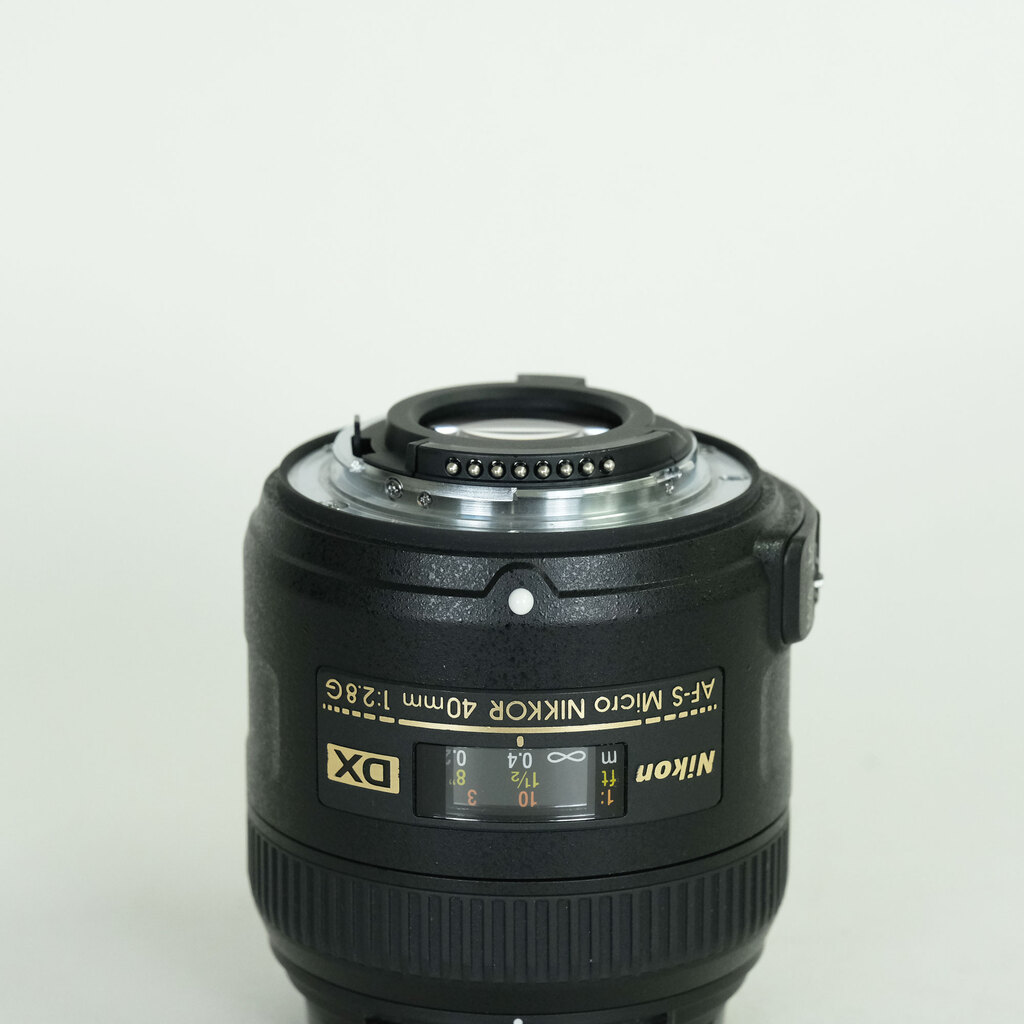 Nikon AF-S DX Micro NIKKOR 40mm f/2.8G