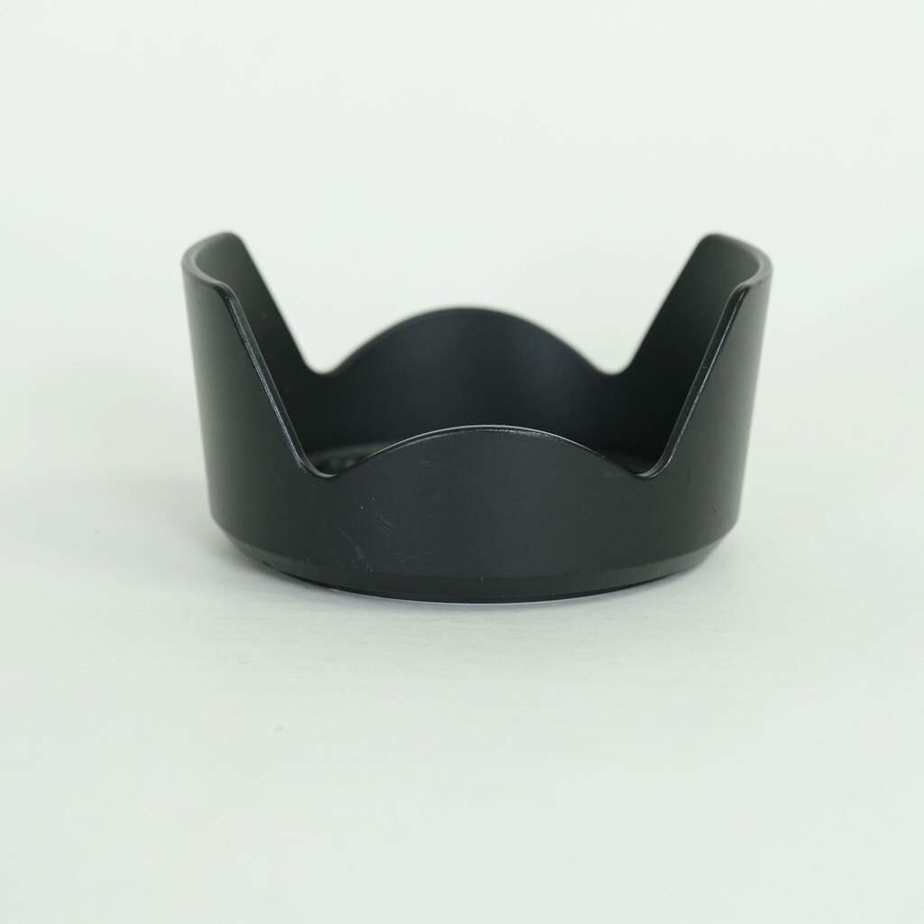 SONY E 18-135mm F3.5-5.6 OSS SEL18135