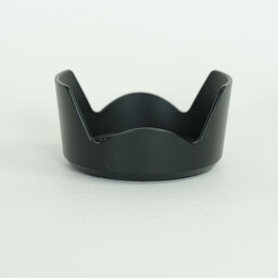 SONY E 18-135mm F3.5-5.6 OSS SEL18135