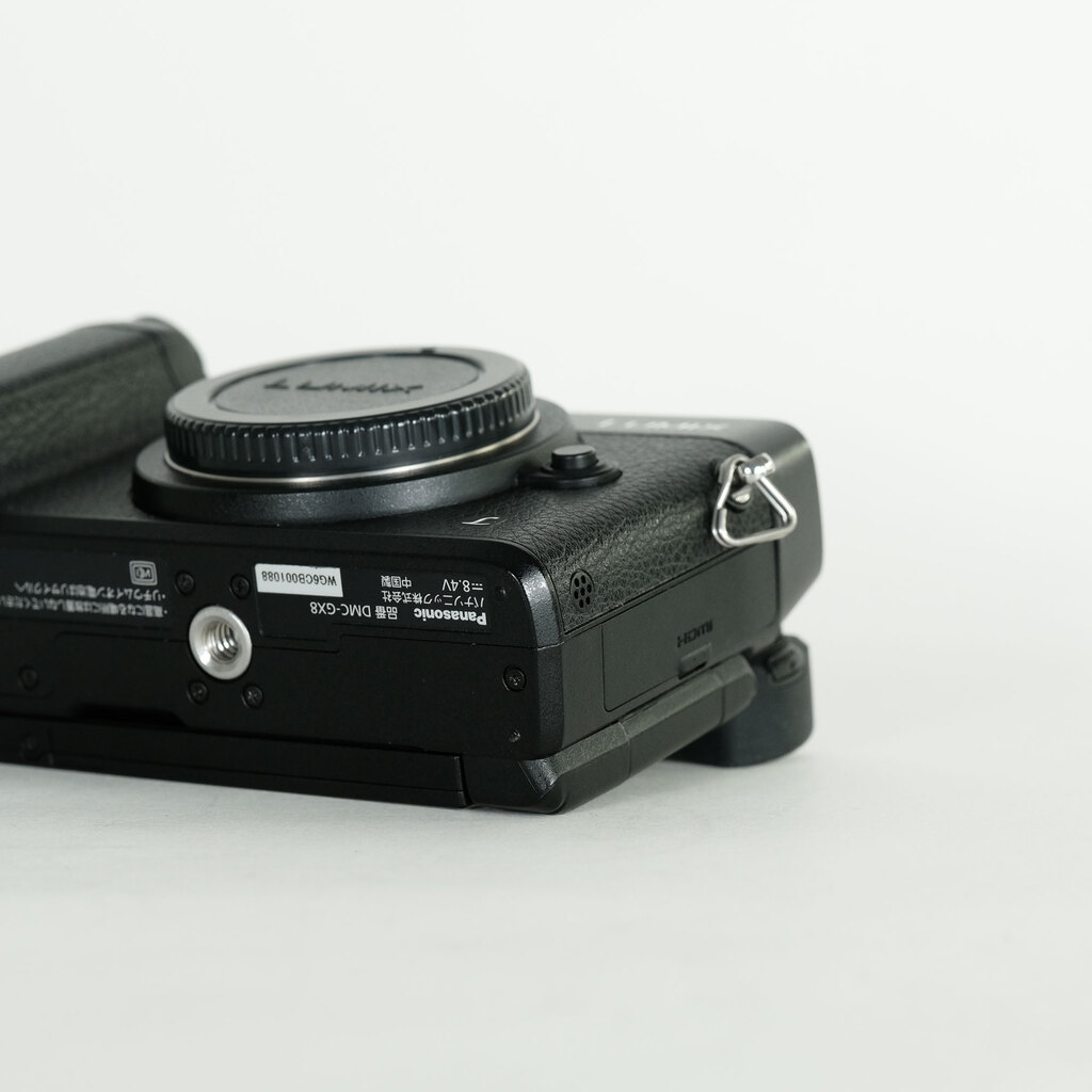Panasonic LUMIX DMC-GX8 ボディ ブラック