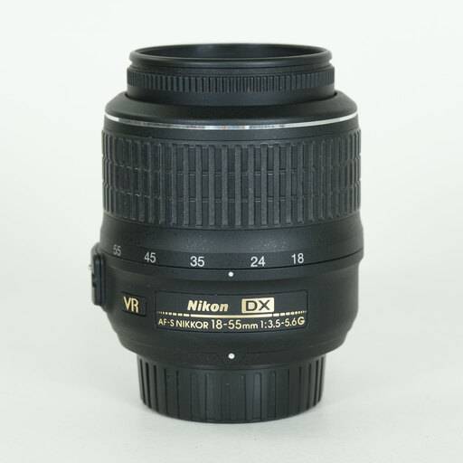 Nikon AF-S DX NIKKOR 18-55mm F3.5-5.6 G VR