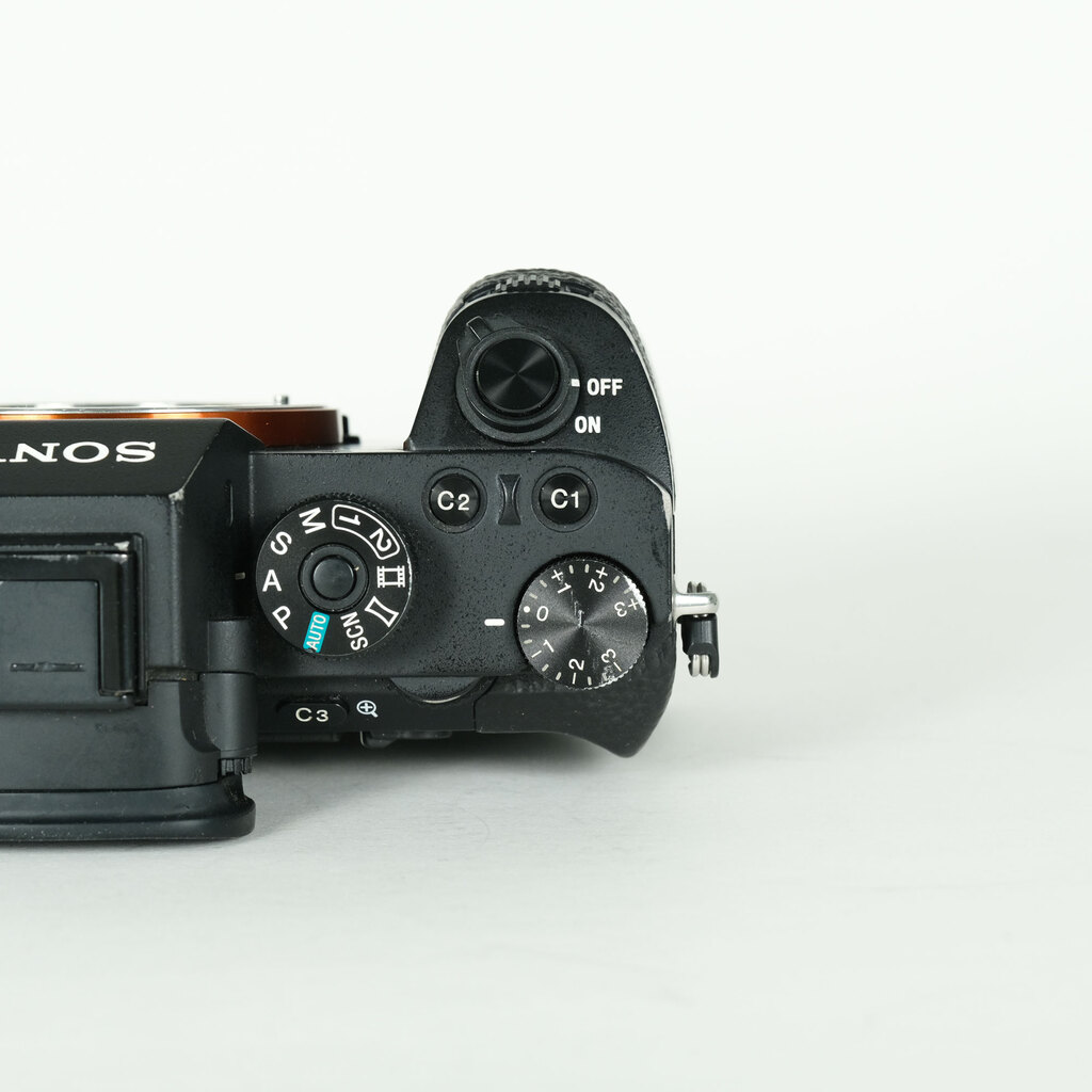 SONY α7R II(ILCE-7RM2) SONY α7R II(ILCE-7RM2)