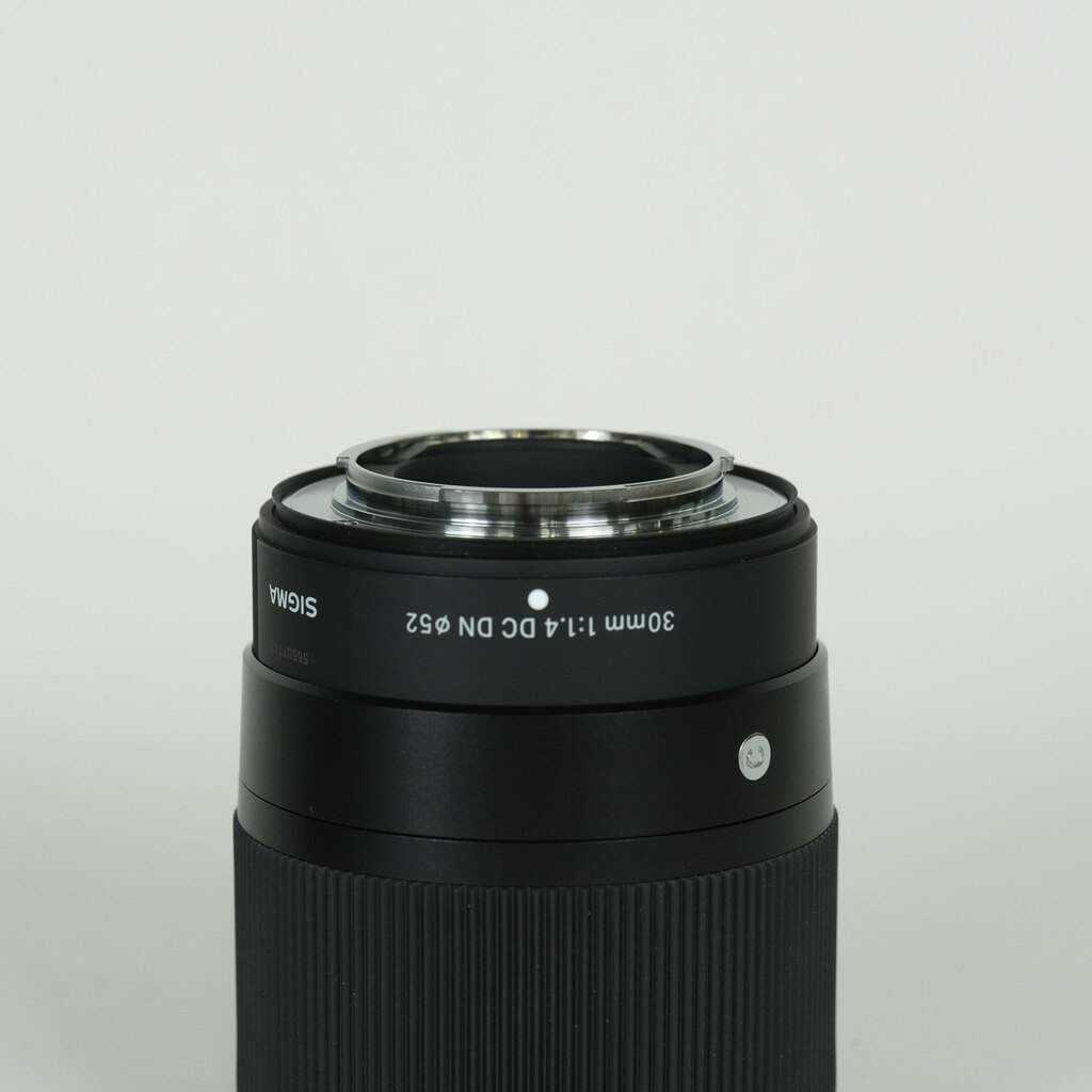 SIGMA 30mm F1.4 DC DN｜Contemporary [フジフイルムX用]