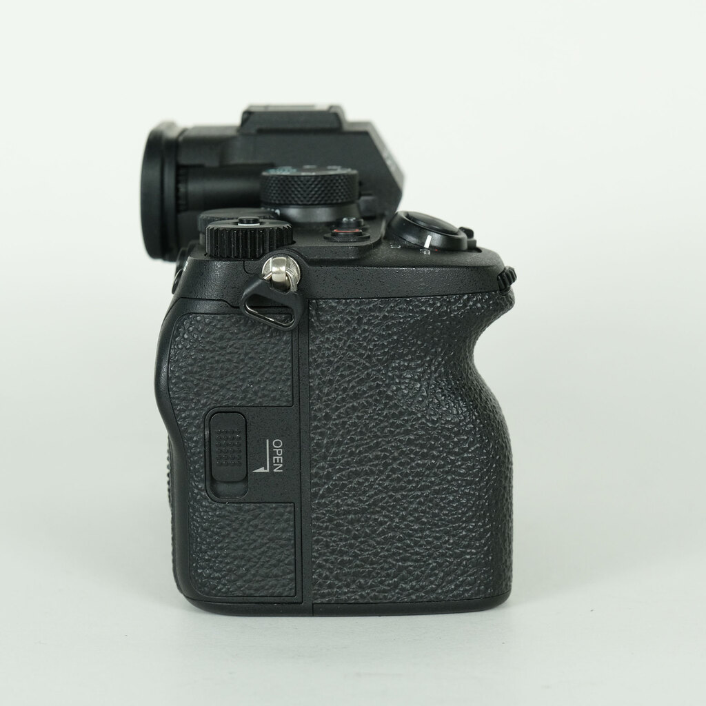 SONY ��7 IV�iILCE-7M4�j [�{�f�B]