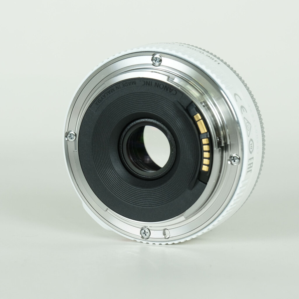 Canon EF40mm F2.8 STM ホワイトの出品 | ONE SCENE（ワンシーン）