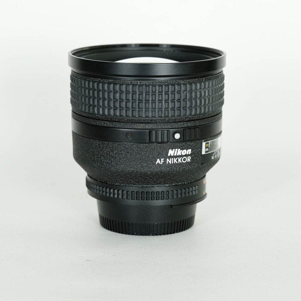 Nikon Ai AF Nikkor 85mm F1.4D IF