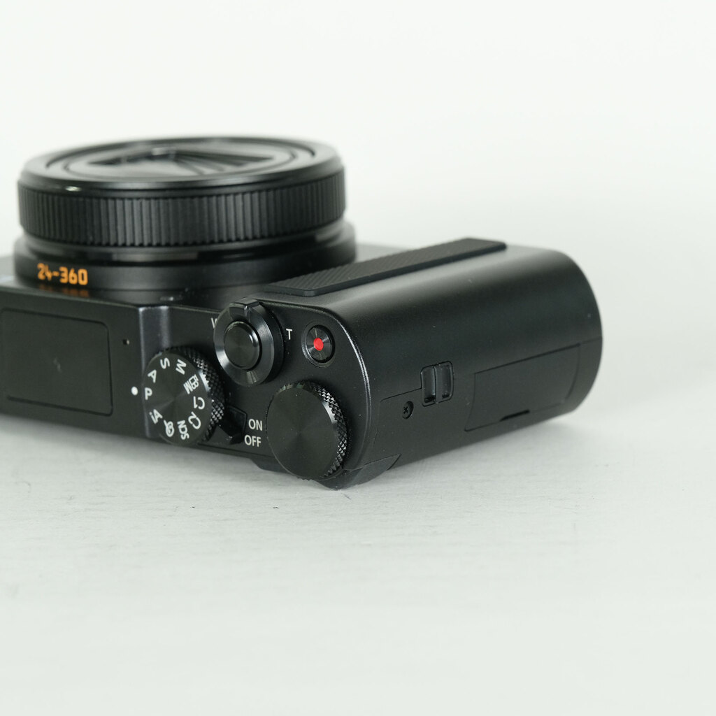 Panasonic LUMIX DC-TX3