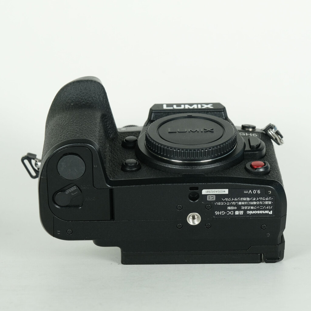 Panasonic LUMIX DC-GH6 Panasonic LUMIX DC-GH6