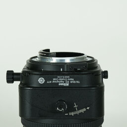 Nikon PC-E NIKKOR 24mm f/3.5D ED Nikon PC-E NIKKOR 24mm f/3.5D ED