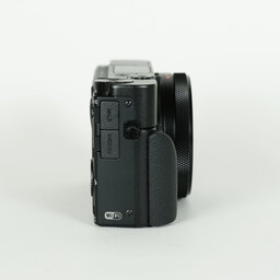 SONY Cyber-shot DSC-RX100M6