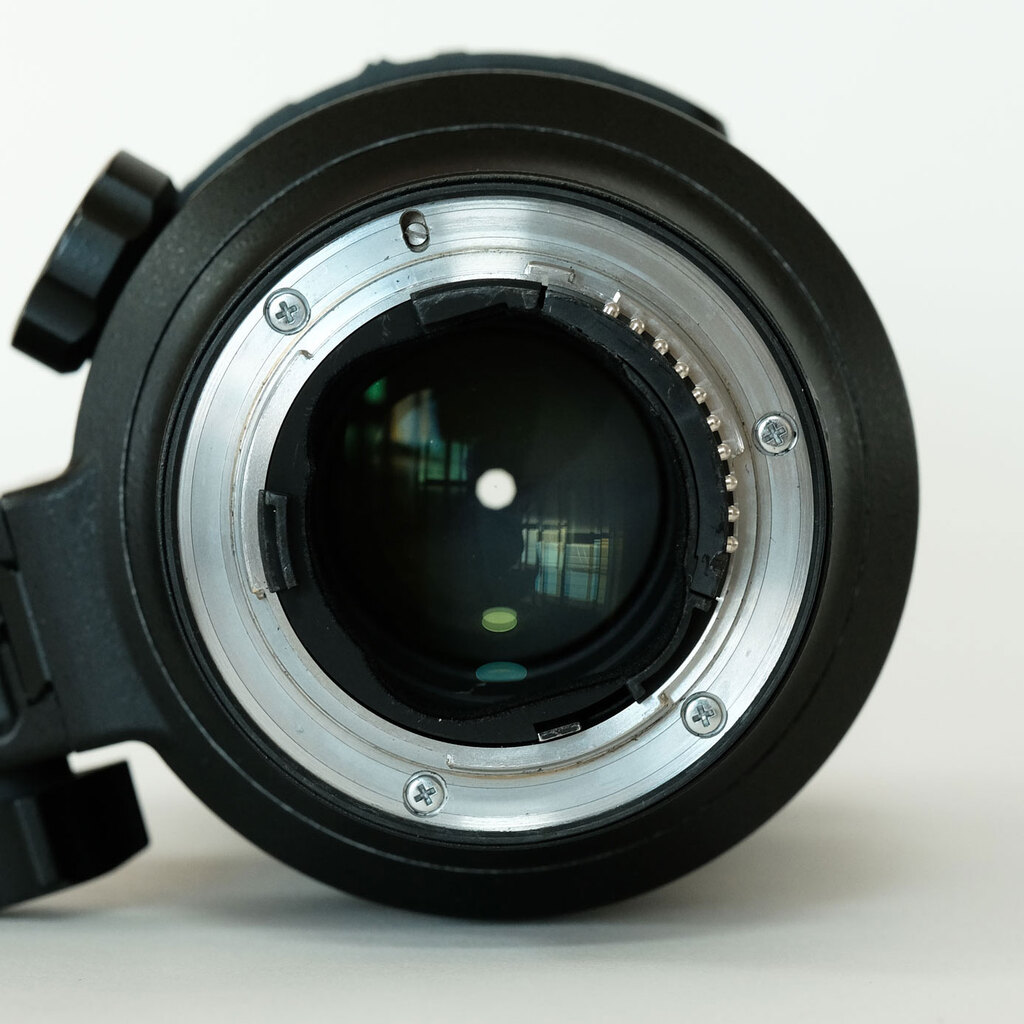 Nikon AF-S NIKKOR 70-200mm F2.8 G ED VR IIの出品 | ONE SCENE（ワン