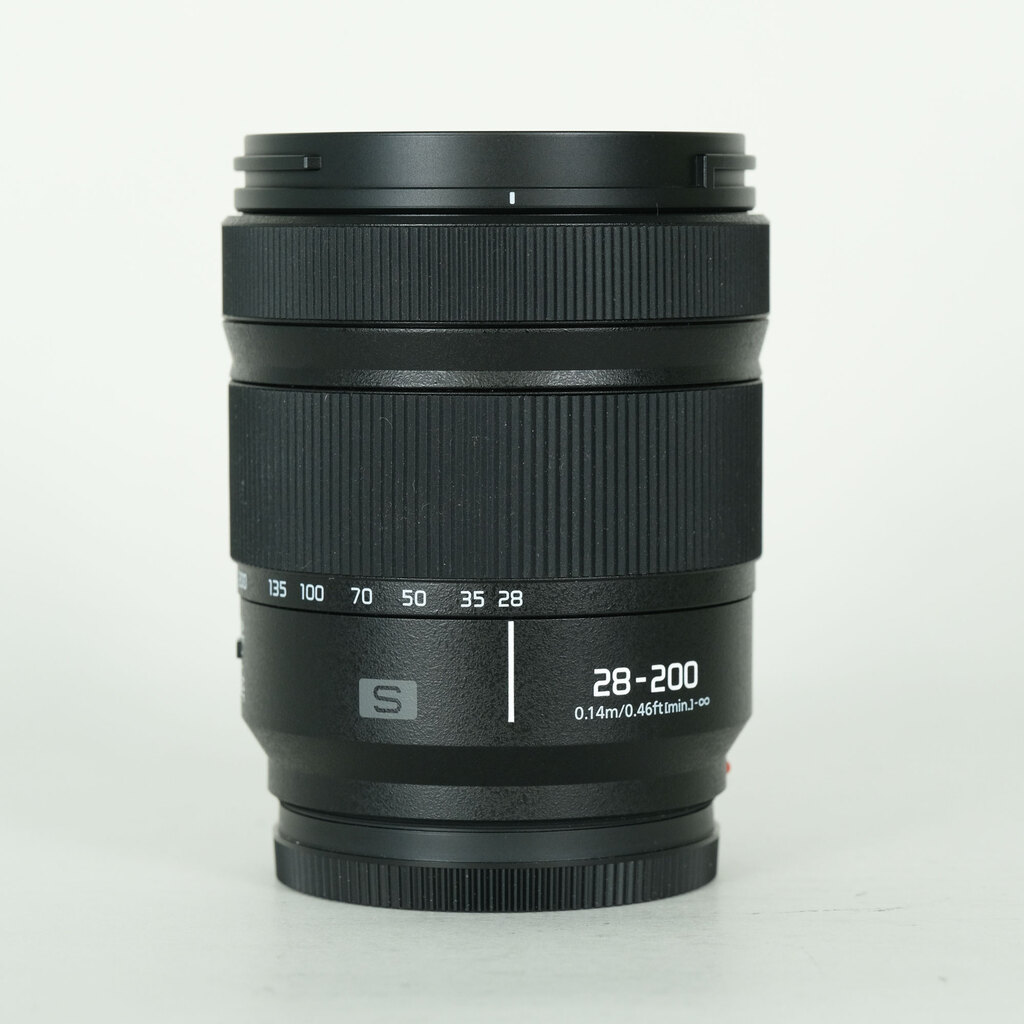 美品 LUMIX S 28-200ｍｍ F4-7.1 MACRO O.I.S LUMIX S 28-200 mm F4-7.1 MACRO O.I.S. S-R28200 中古価格比較 - 価格.com