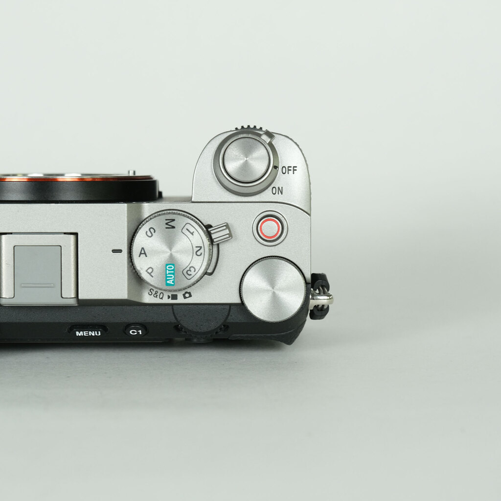 SONY α7C II(ILCE-7CM2) SONY α7C II(ILCE-7CM2)