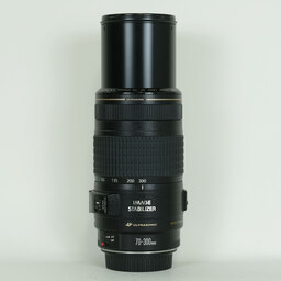 Canon EF70-300mm F4-5.6 IS USM Canon EF70-300mm F4-5.6 IS USM