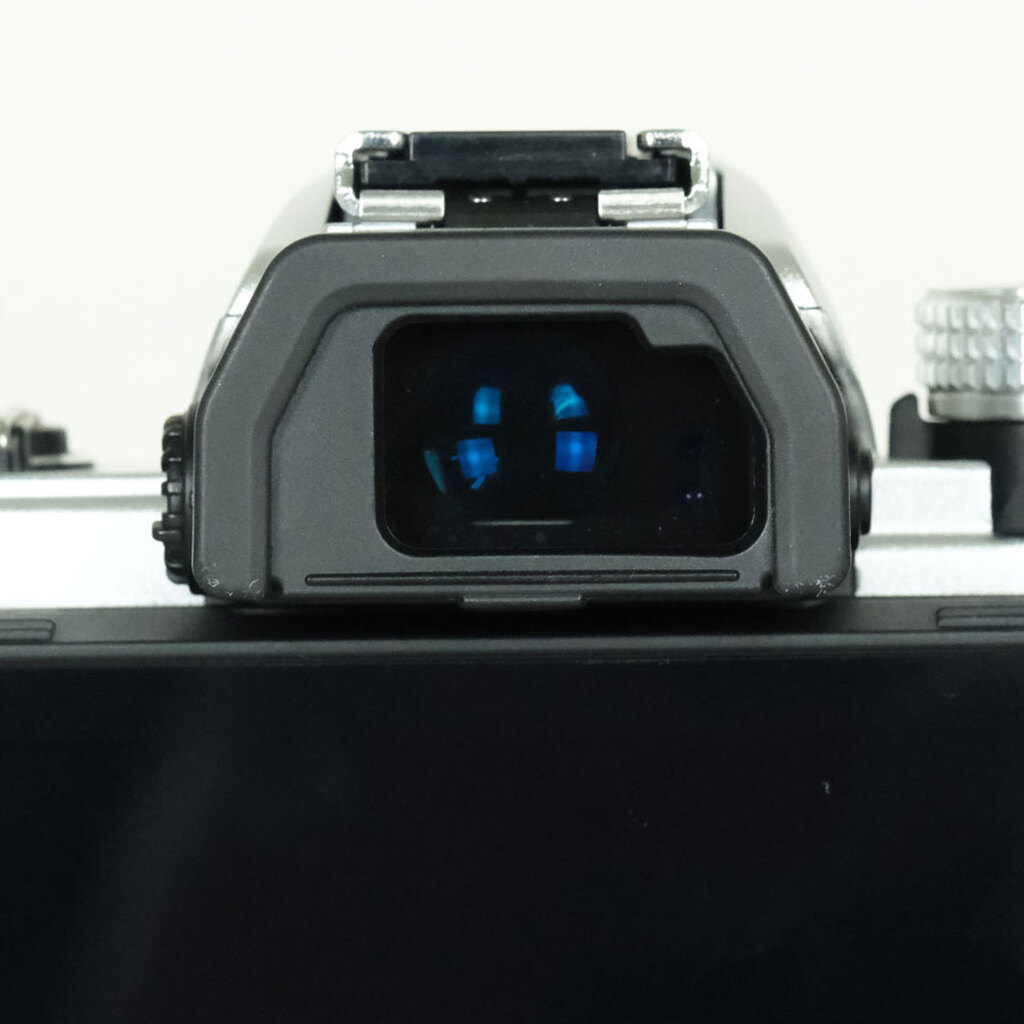 OLYMPUS OM-D E-M10 Mark II