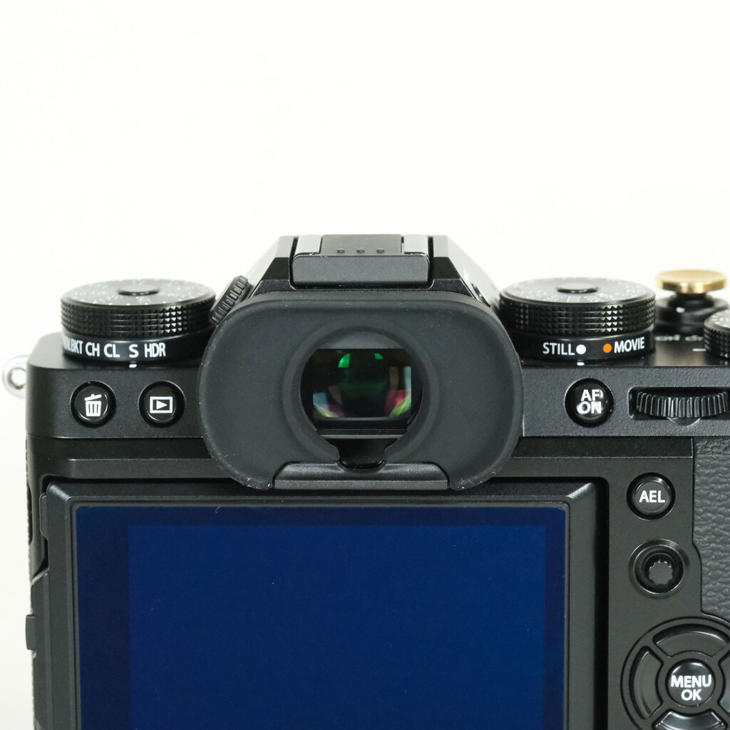 FUJIFILM X-T5 FUJIFILM X-T5