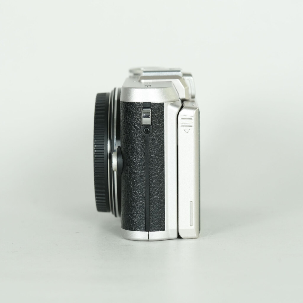 OLYMPUS PEN E-PL8 OLYMPUS PEN E-PL8