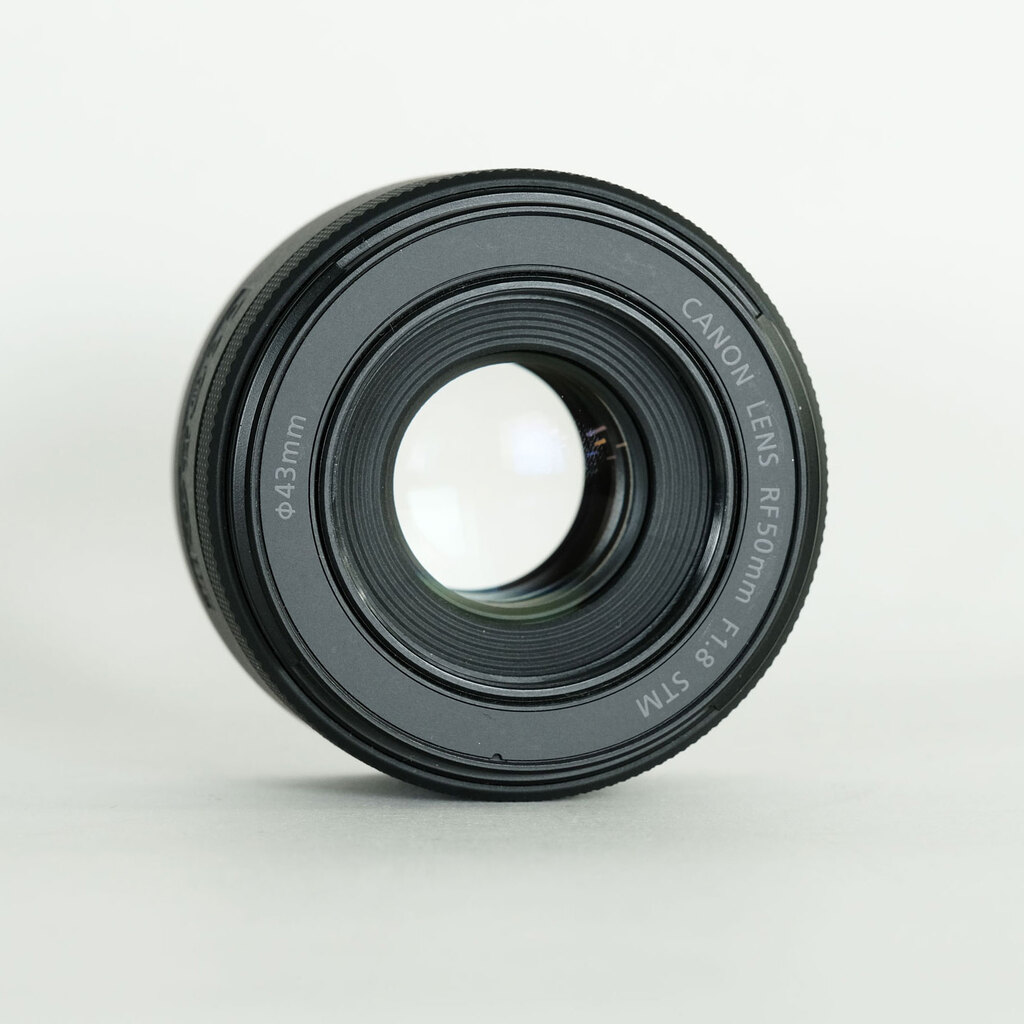 Canon RF50mm F1.8 STM