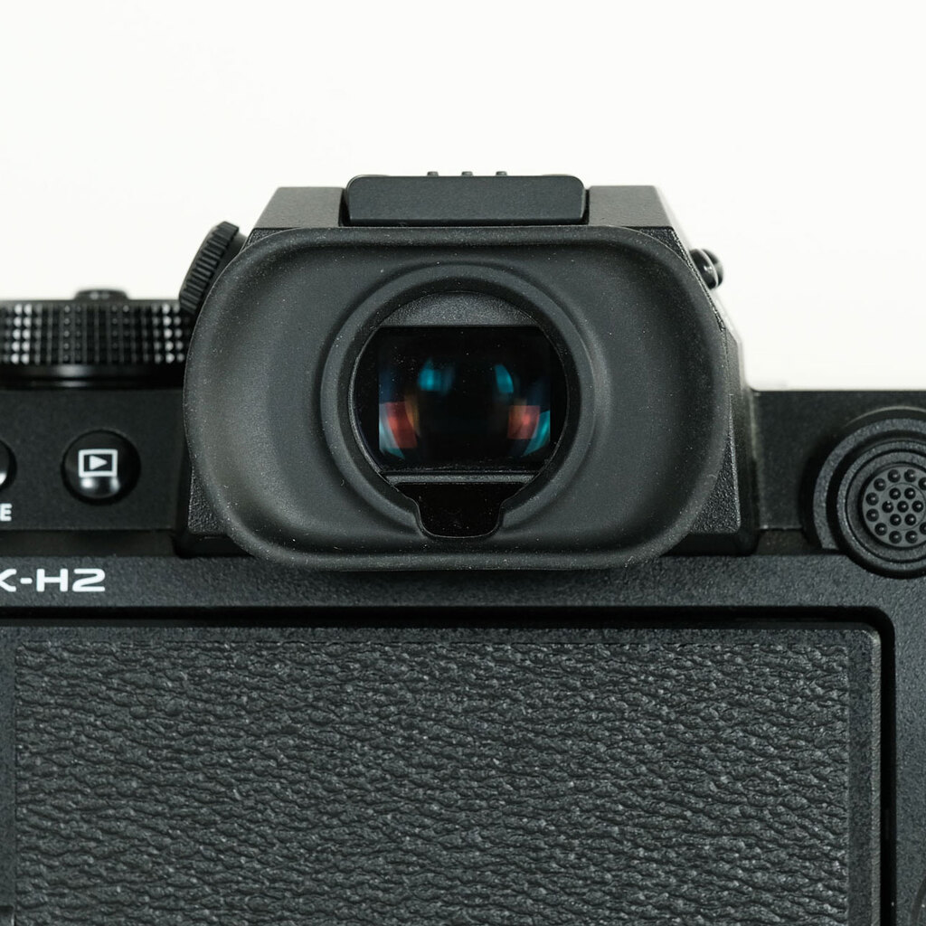 FUJIFILM X-H2