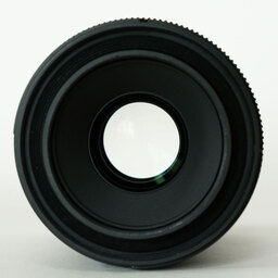 SIGMA 70mm F2.8 DG MACRO｜Art [ソニーE用]