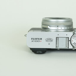 FUJIFILM X100V シルバー FUJIFILM X100V シルバー