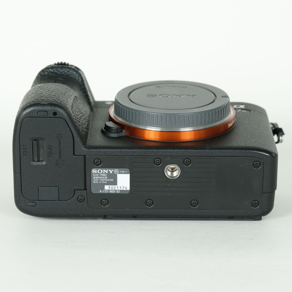 SONY α7R III(ILCE-7RM3) SONY α7R III(ILCE-7RM3)