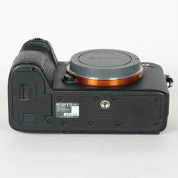 SONY α7R III(ILCE-7RM3) SONY α7R III(ILCE-7RM3)
