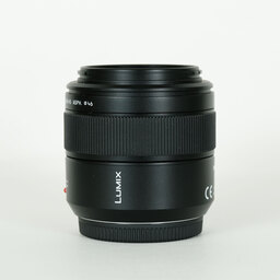 Panasonic LEICA DG MACRO-ELMARIT 45mm F2.8 ASPH. MEGA O.I.S.
