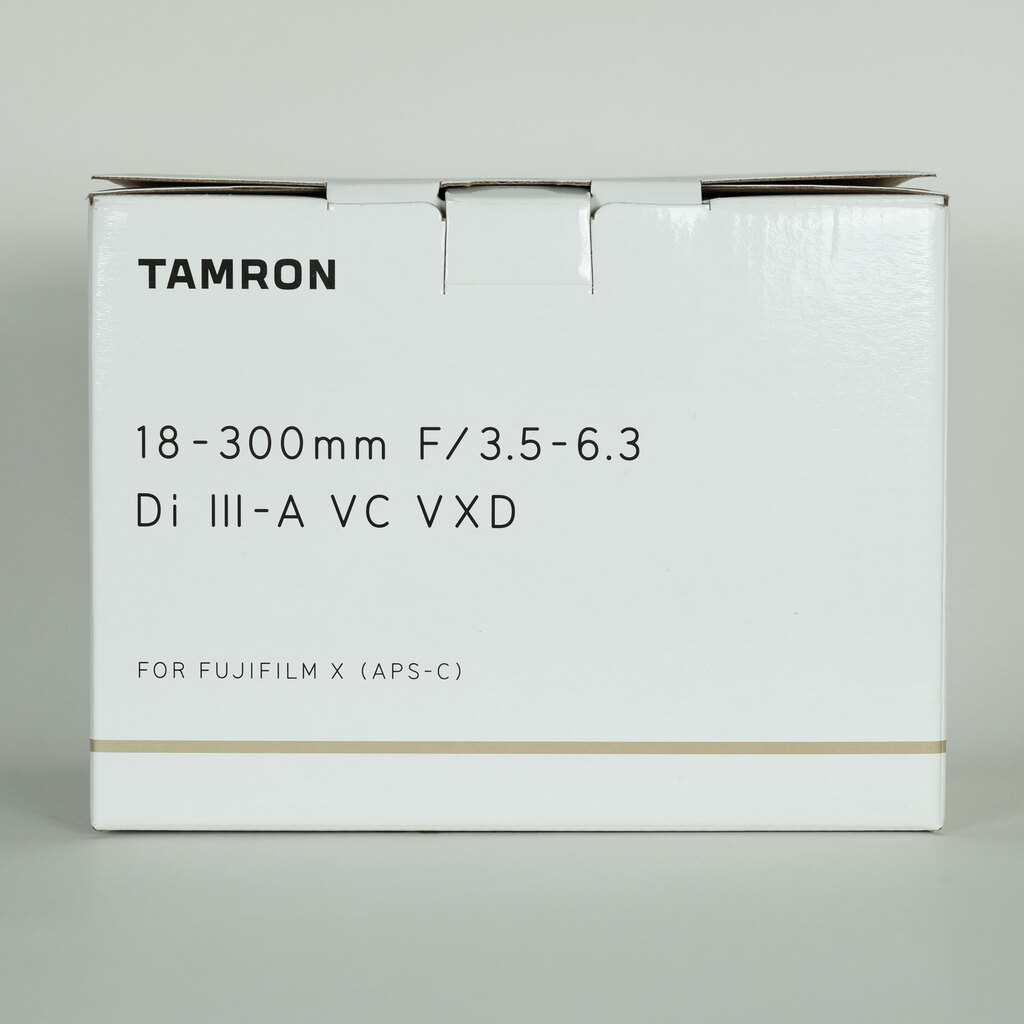 TAMRON 18-300mm F/3.5-6.3 Di III-A VC VXD (Model B061) [フジフイルムX用]
