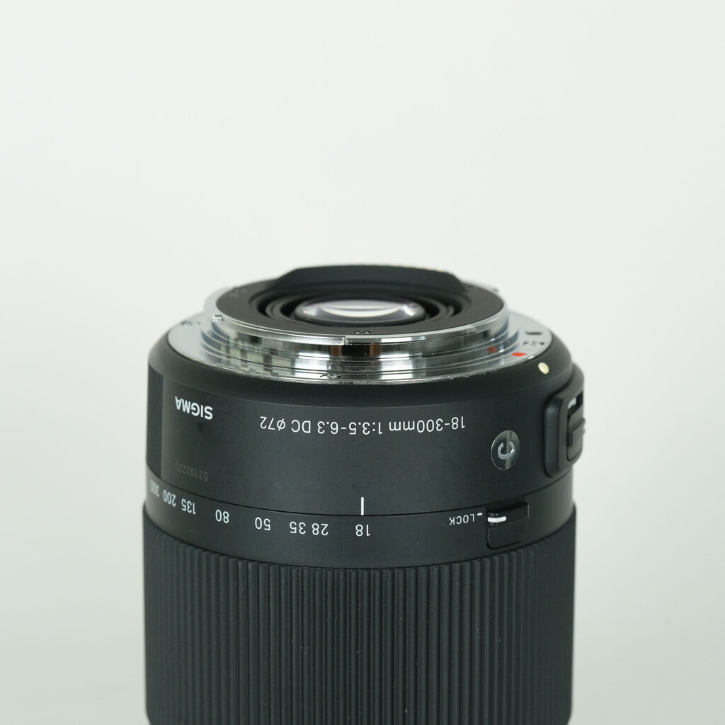 SIGMA 18-300mm F3.5-6.3 DC MACRO OS HSM｜Contemporary [キヤノンEF