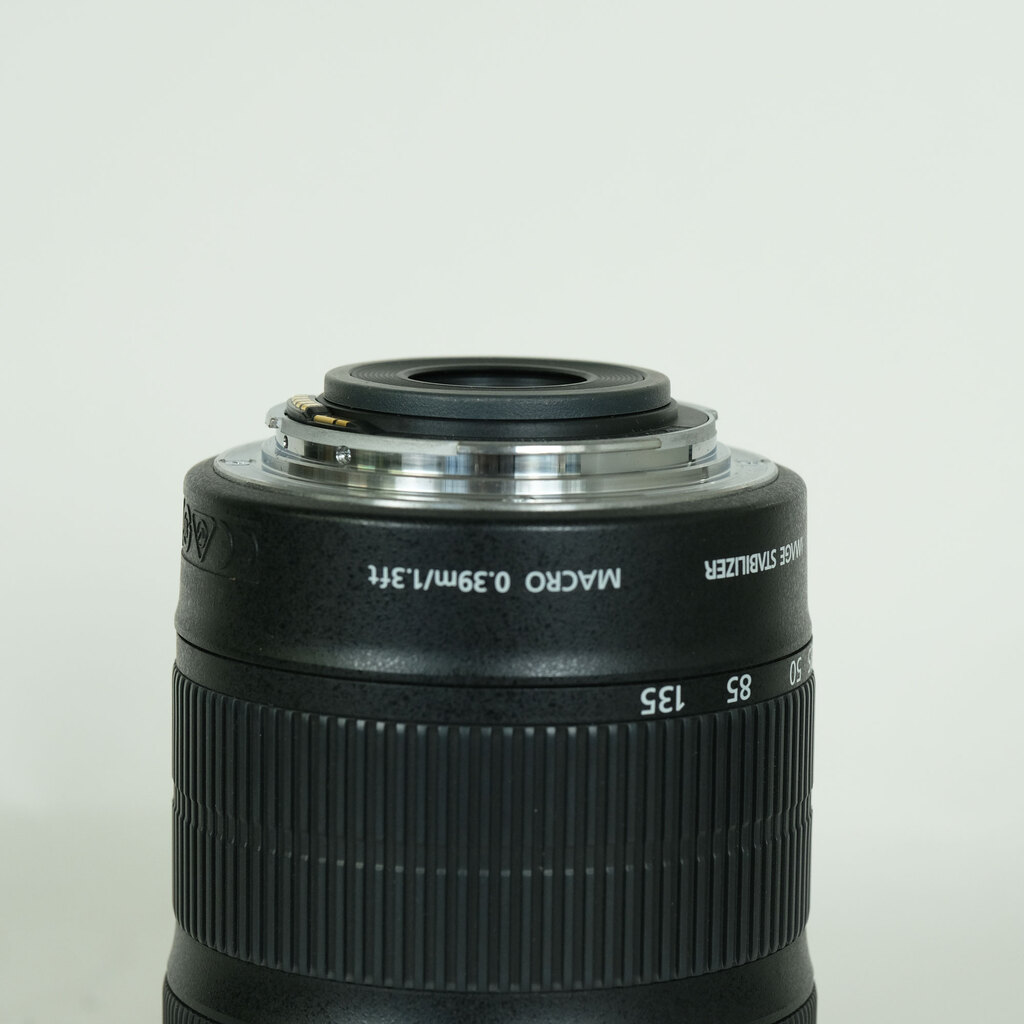 Canon EF-S18-135mm F3.5-5.6 IS STM