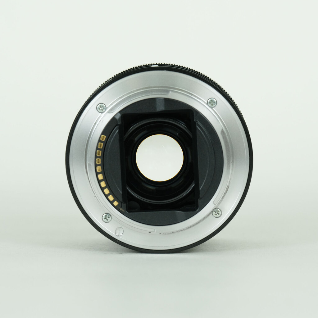 SONY FE 28mm F2 SEL28F20の出品 | ONE SCENE（ワンシーン）