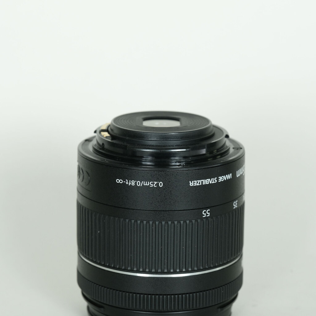 Canon EF-S18-55mm F4-5.6 IS STM