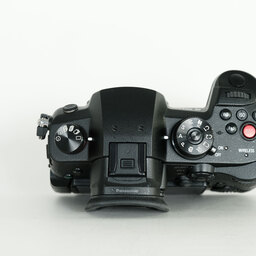 Panasonic LUMIX DC-GH5S Panasonic LUMIX DC-GH5S