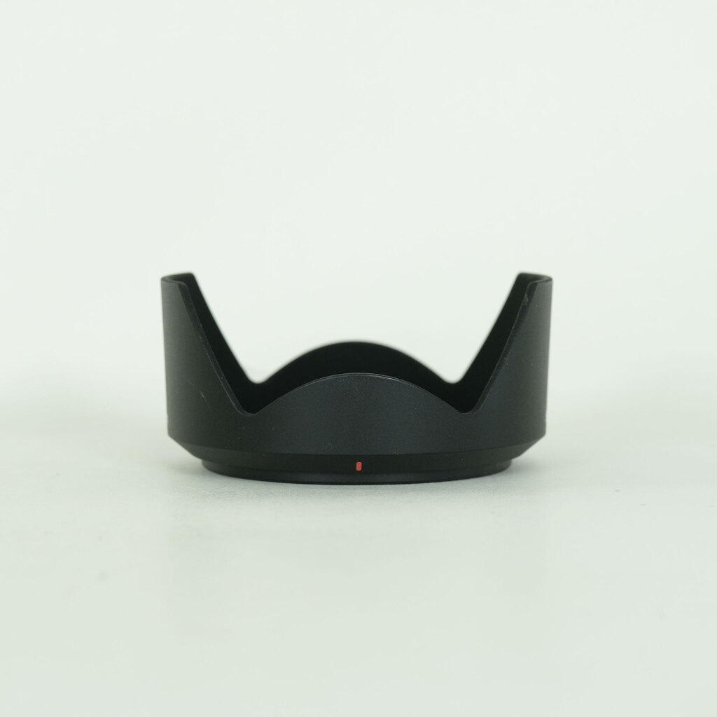 SONY E 18-135mm F3.5-5.6 OSS SEL18135