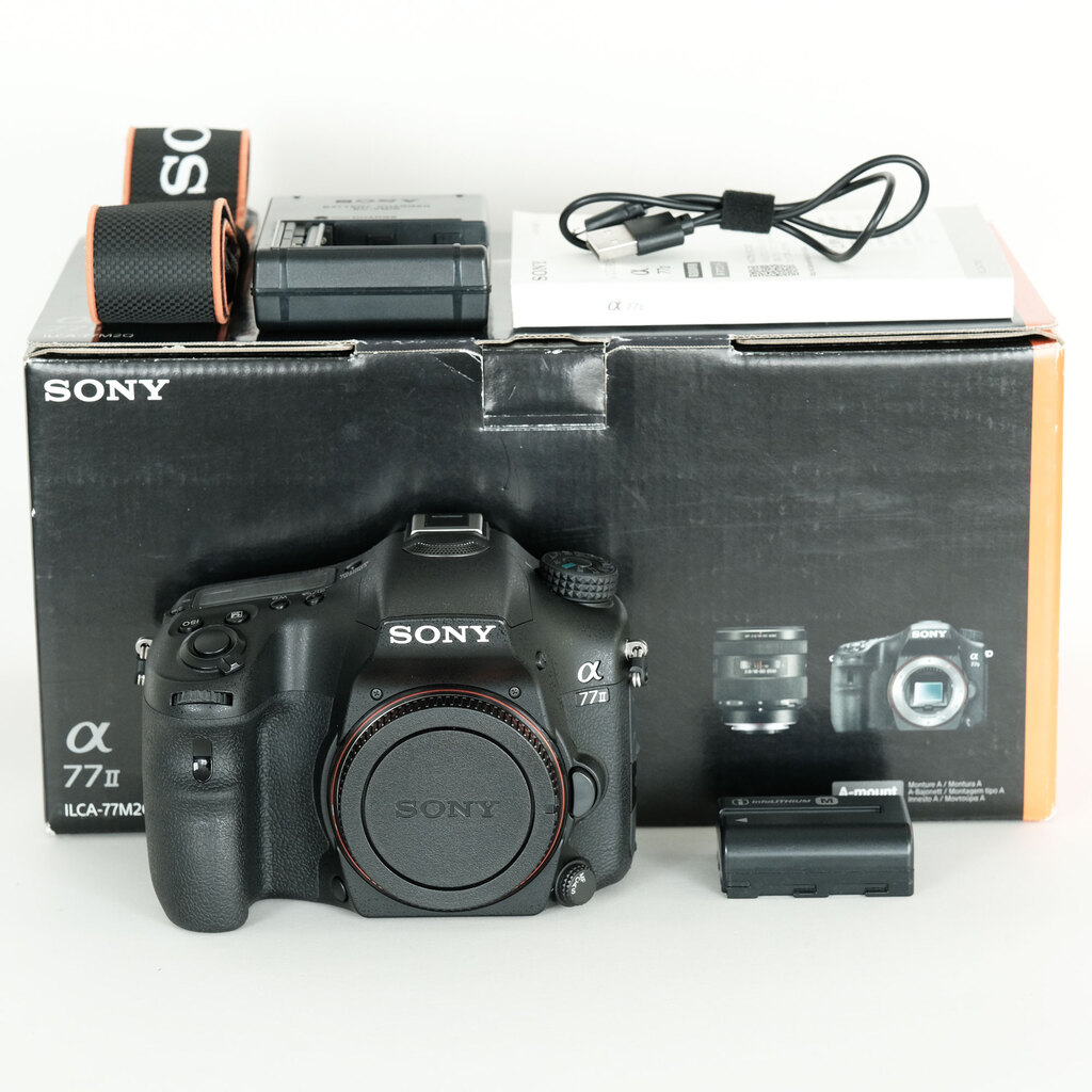 SONY α77IIボディ ILCA-77M2の出品 | ONE SCENE（ワンシーン）