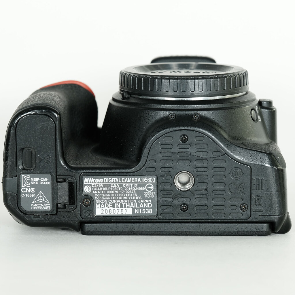 Nikon D5600