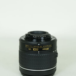 Nikon AF-P DX NIKKOR 18-55mm F3.5-5.6G VR