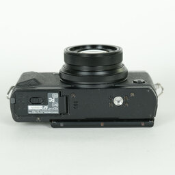 FUJIFILM X30 ブラック