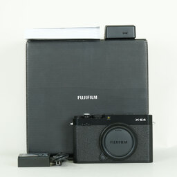 FUJIFILM X-E4