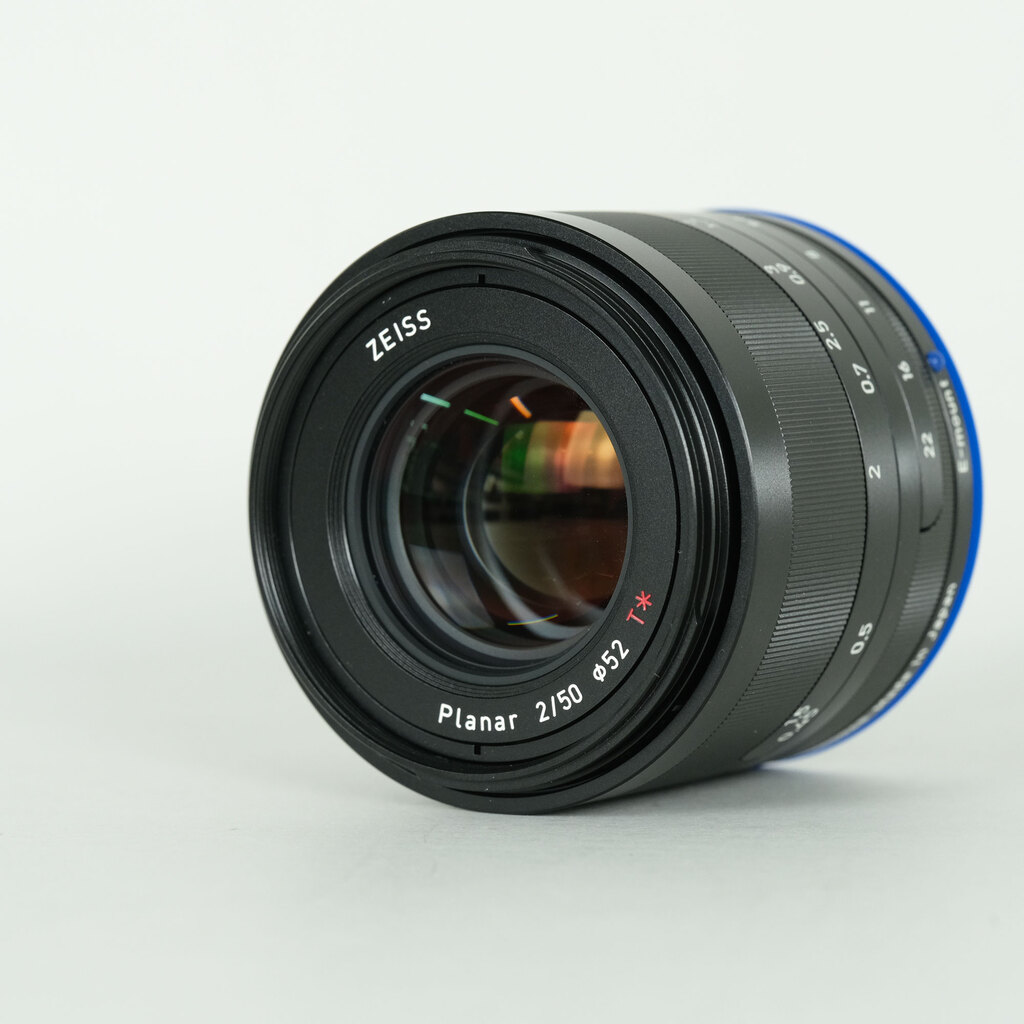 Carl Zeiss Loxia 2/50 [ソニーE用]の出品 | ONE SCENE（ワンシーン）