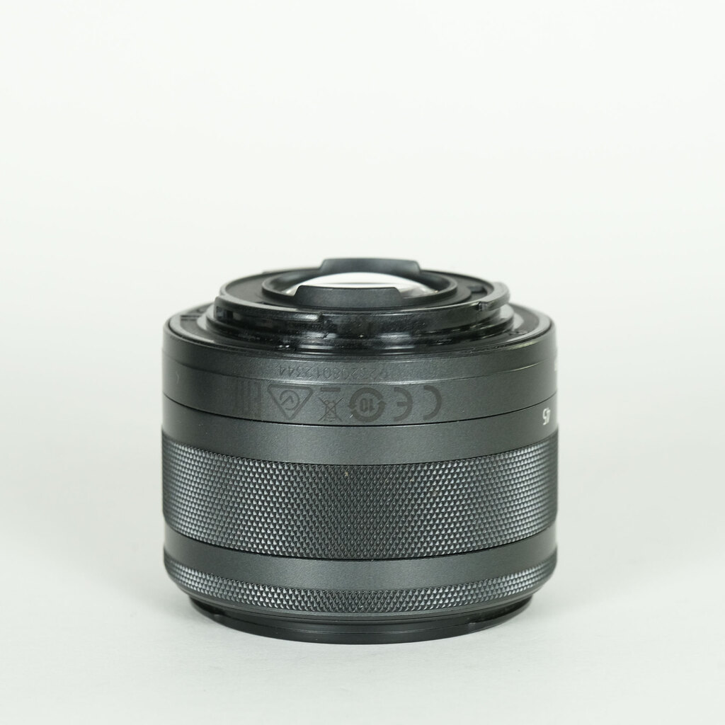 Canon EF-M15-45mm F3.5-6.3 IS STM