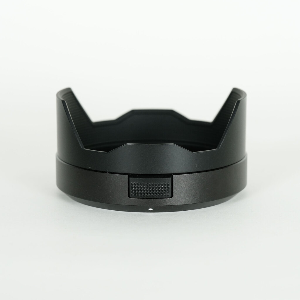 Panasonic LEICA DG VARIO-ELMARIT 12-60mm / F2.8-4.0 ASPH. / POWER O.I.S.