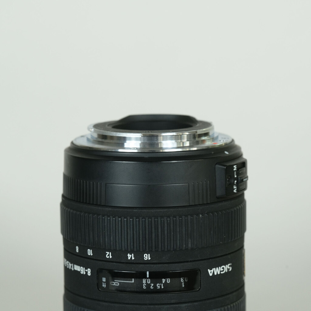 SIGMA 8-16mm F4.5-5.6DC HSM (キヤノンEF用)