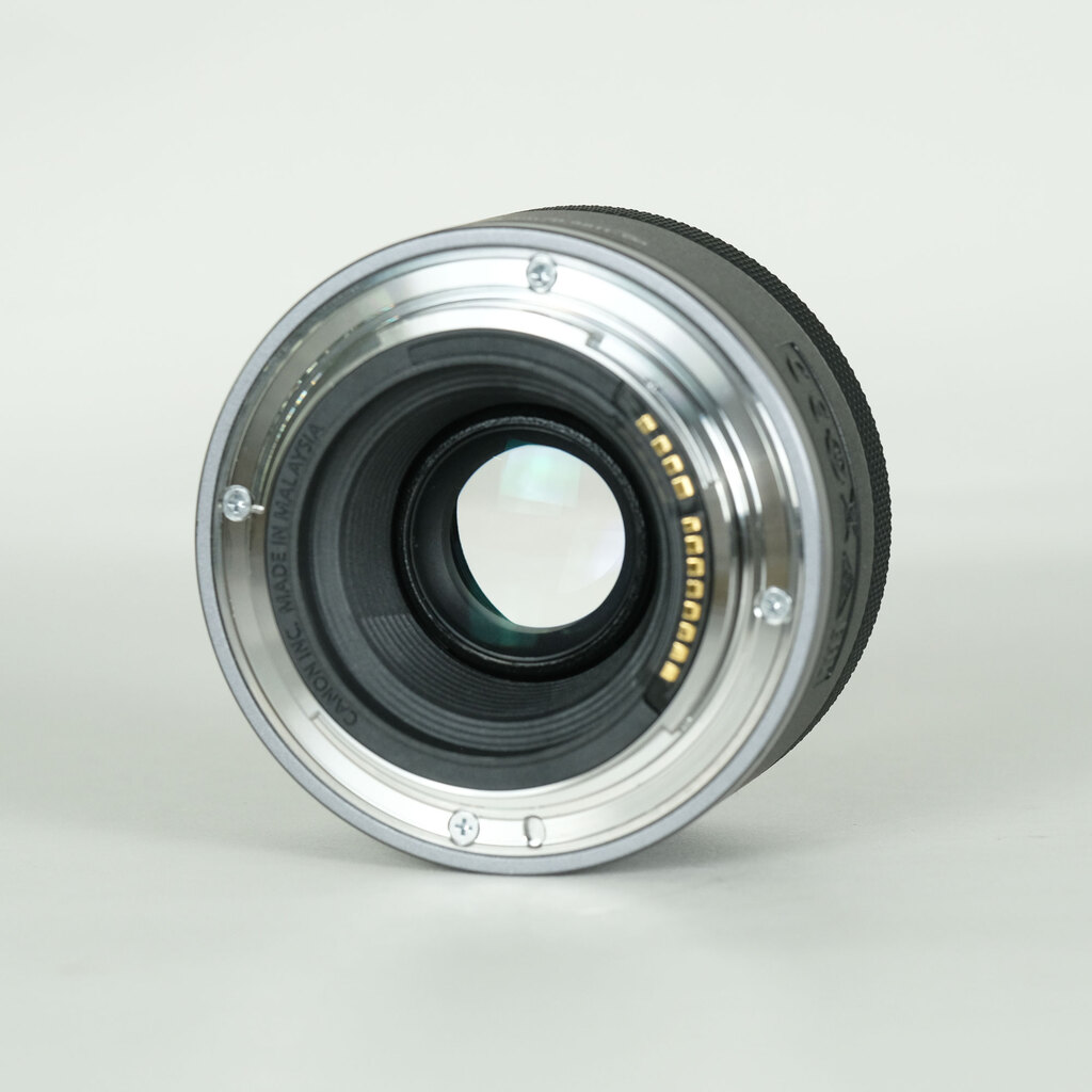 Canon RF50mm F1.8 STMの出品 | ONE SCENE（ワンシーン）