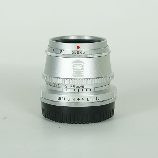 銘匠光学 TTArtisan 35mm F1.4 C (フジフイルムX用) シルバー